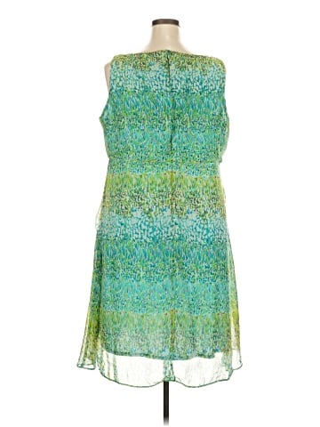 Danny And Nicole Cocktail Dress (view 2)