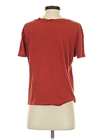 Forever 21 Short Sleeve T-Shirt (view 2)