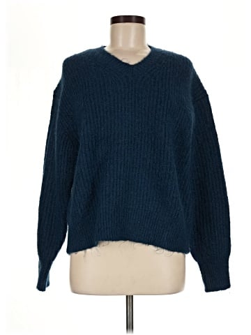 Uniqlo Pullover Sweater (view 1)