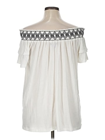 Signature Studio Short Sleeve T-Shirt (view 2)