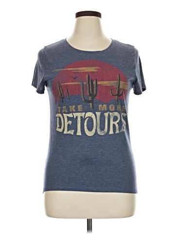 Zoe+Liv Short Sleeve T-Shirt (view 1)