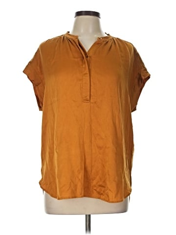 Vince. Short Sleeve Silk Top (view 1)