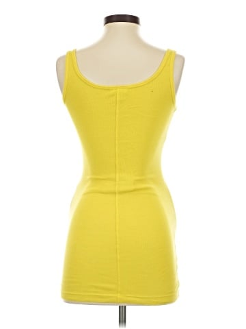 A Pea in the Pod Tank Top (view 2)