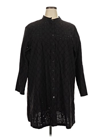 Silhouettes 3/4 Sleeve Button-Down Shirt (view 1)