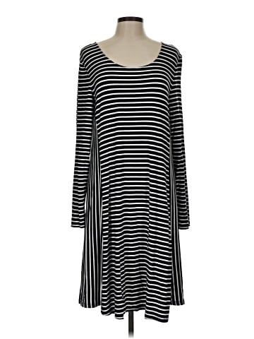 Khakis & Co Casual Dress (view 1)