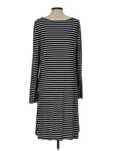 Khakis & Co Casual Dress (view 2)