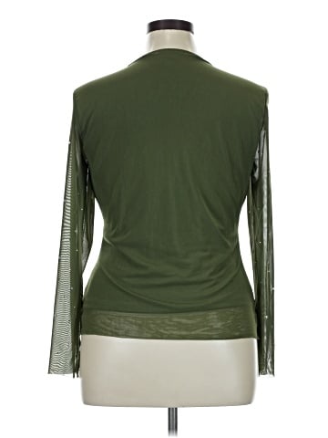 Harlow & Rose Long Sleeve Top (view 2)
