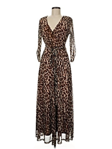 Harlow & Rose Casual Dress (view 1)
