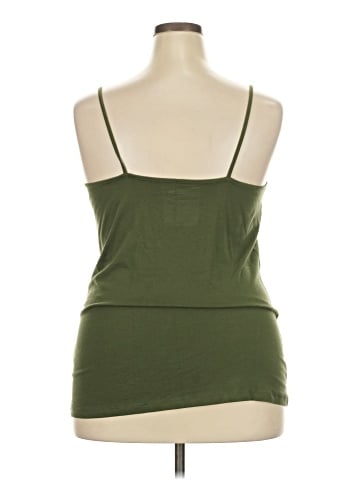 Time and Tru Tank Top (view 2)