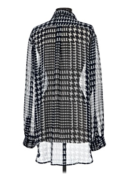 TWO by Vince Camuto Long Sleeve Blouse (view 2)