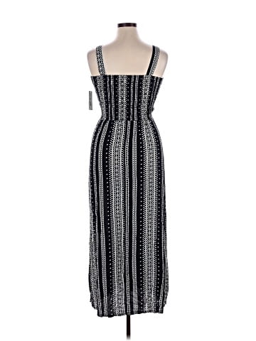 No Boundaries Casual Dress (view 2)