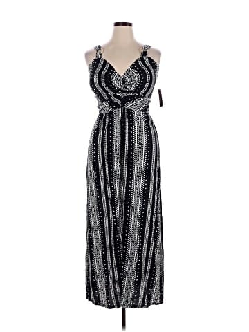 No Boundaries Casual Dress (view 1)