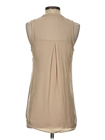 Stradivarius Sleeveless Blouse (view 2)