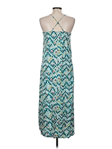 Old Navy Casual Dress (view 2)