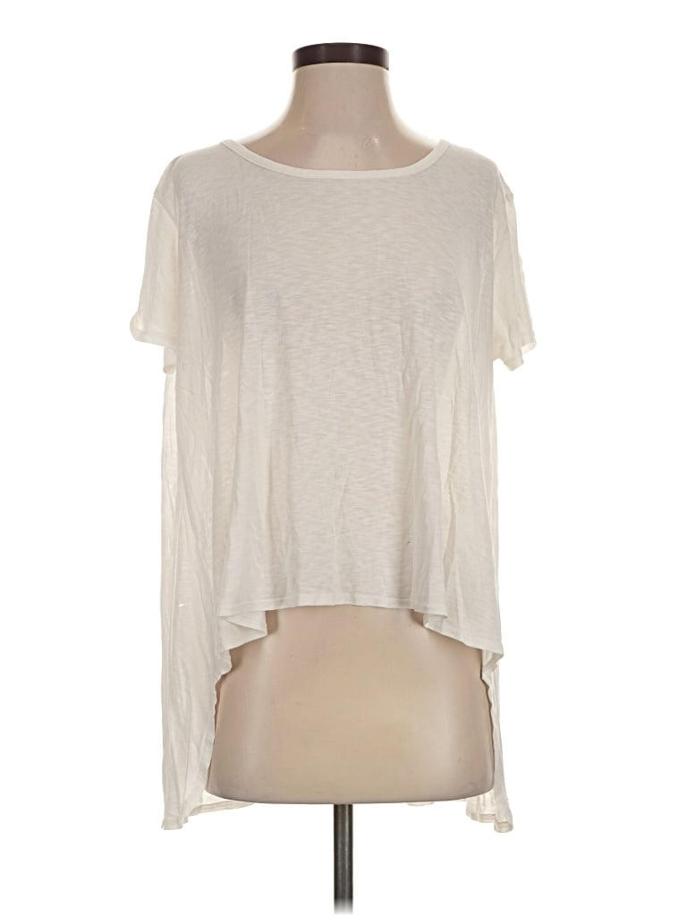 Pre-owned Fabletics Short Sleeve T-shirt In Ivory