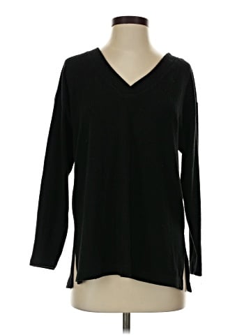 Old Navy Pullover Sweater (view 1)
