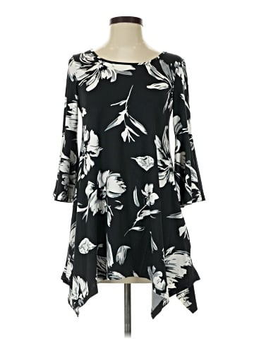 White Mark 3/4 Sleeve Blouse (view 1)