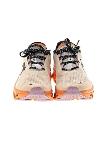 On Cloud Sneakers (view 2)
