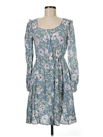 Gal Meets Glam Casual Dress (view 1)