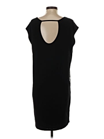 Kim & Cami Casual Dress (view 2)
