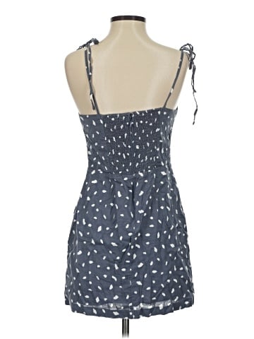 Abercrombie & Fitch Sleeveless T-Shirt (view 2)