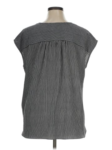 Max Studio Sleeveless T-Shirt (view 2)