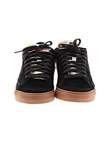 Nike Sneakers (view 2)