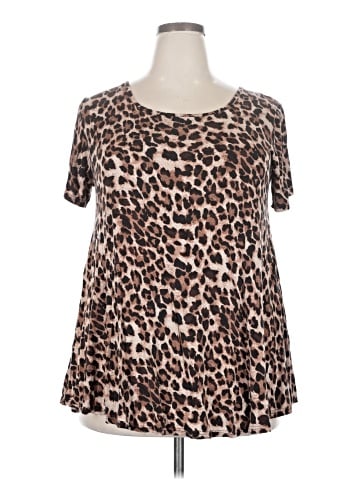 Larace Short Sleeve T-Shirt (view 1)