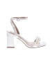 Lulus White Sandals Size 8 - photo 1