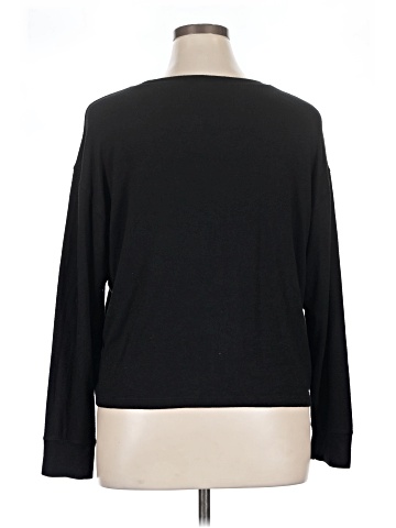Victoria's Secret Pink Long Sleeve T-Shirt (view 2)