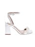 Lulus White Sandals Size 7 1/2 - photo 1