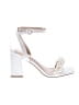 Lulus White Sandals Size 8 - photo 1