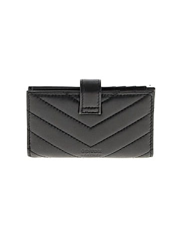 Unbranded Wallet (view 2)