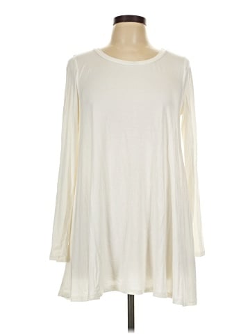 Emma's Closet Long Sleeve T-Shirt (view 1)