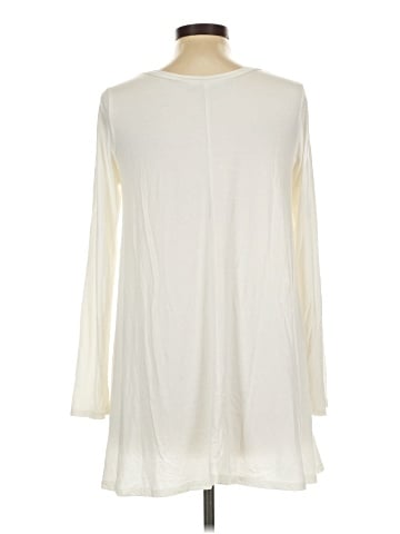 Emma's Closet Long Sleeve T-Shirt (view 2)