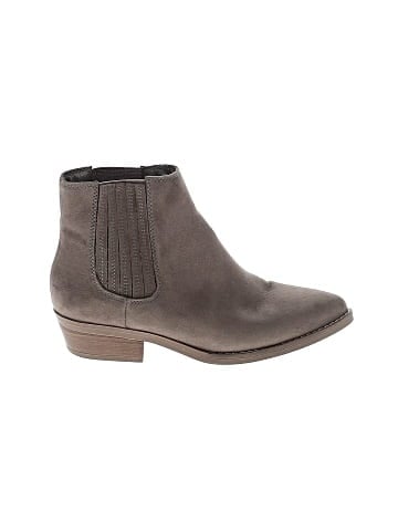 Universal Thread Ankle Boots (view 1)