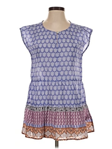 BeachLunchLounge Sleeveless Blouse (view 1)