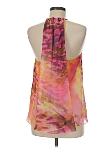 Jennifer Lopez Sleeveless Blouse (view 2)
