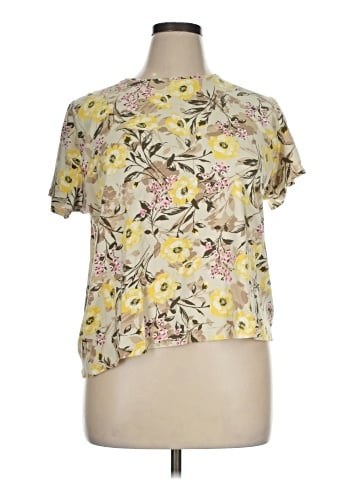 Croft & Barrow Short Sleeve T-Shirt (view 1)