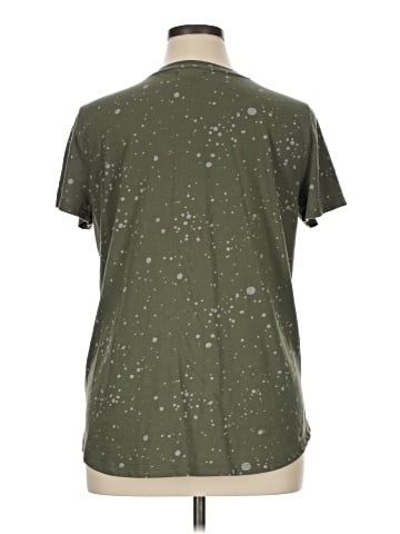 Maurices Short Sleeve T-Shirt (view 2)