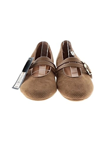 Universal Thread Flats (view 2)