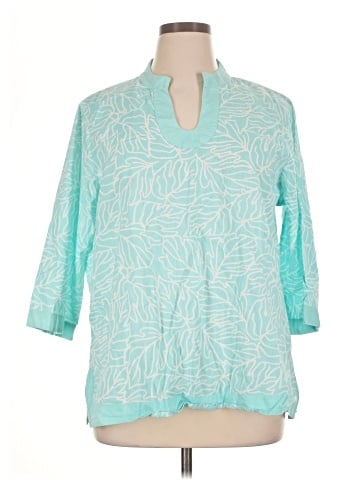 North Style 3/4 Sleeve Blouse (view 1)