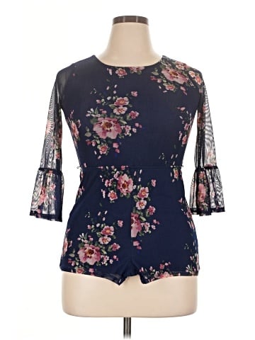 Wrapper 3/4 Sleeve Top (view 1)