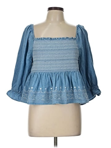 American Eagle Outfitters 3/4 Sleeve Blouse (view 1)