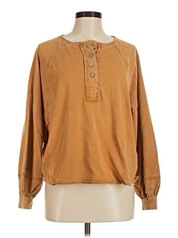 Easel Long Sleeve Top (view 1)