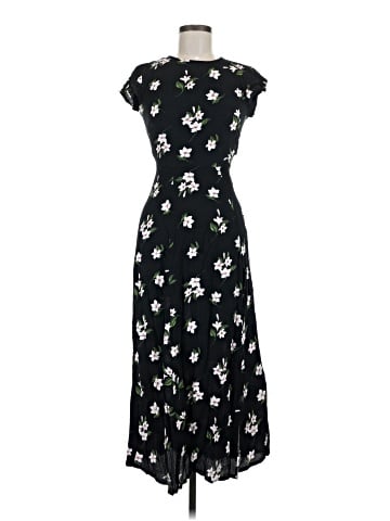 Urban Outfitters Casual Dress (view 1)