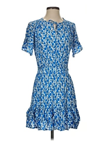 Walker & Wade Casual Dress (view 1)