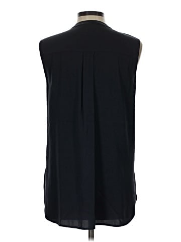 Vince. Sleeveless Silk Top (view 2)