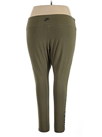 Nike Active Pants (view 2)