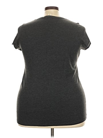 Beverly Hills Polo Club Short Sleeve T-Shirt (view 2)